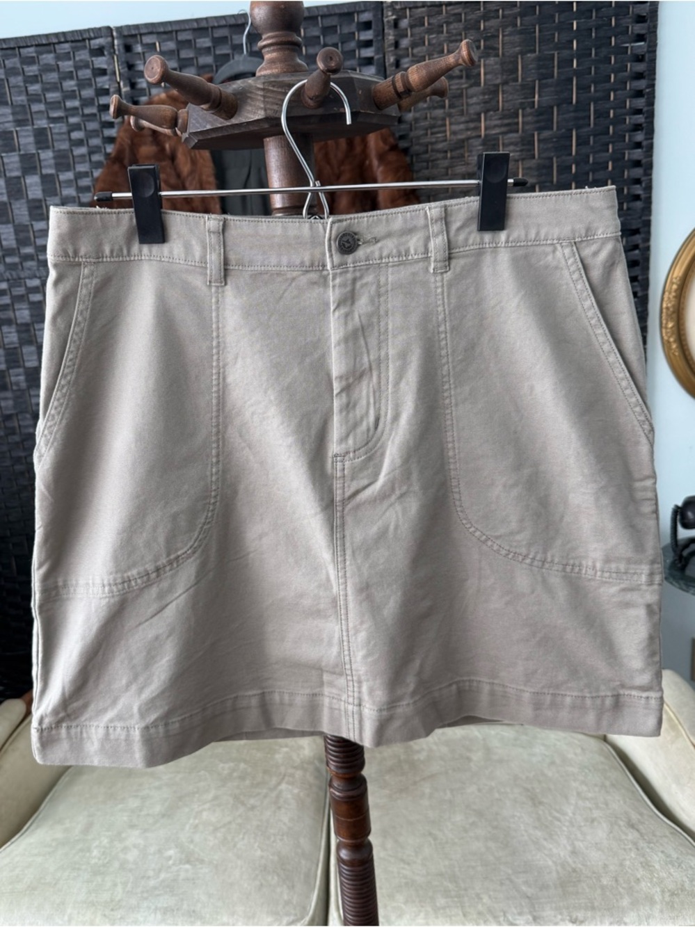 🌿 Patagonia Organic Cotton Stand Up Skirt Shale Tan Mini Utility Size 14 NWT - Picture 2 of 11